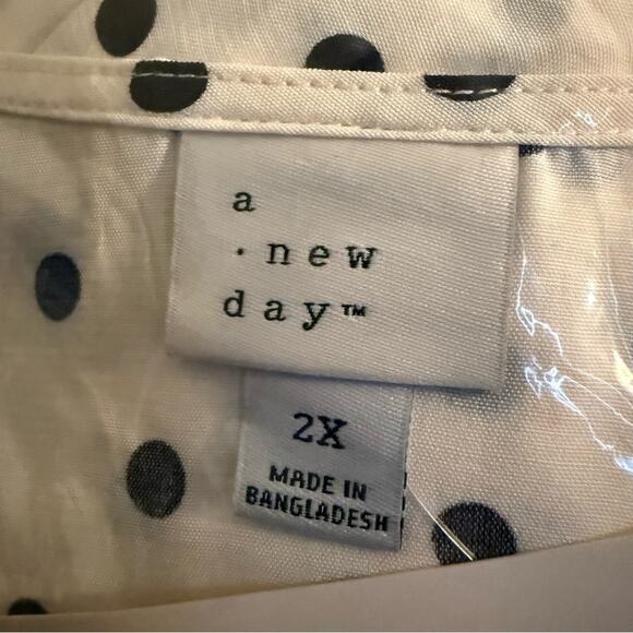 A New Day Black and White Puff Sleeve Mini Wrap Dress 2X 3X - Picture 5 of 6